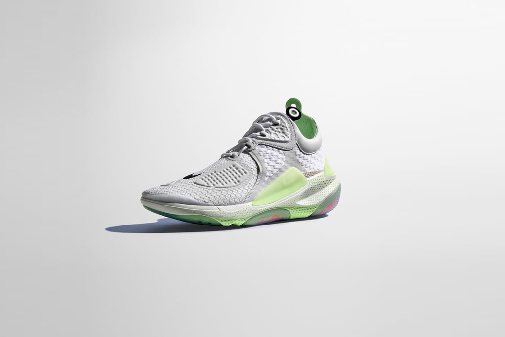 Product image with background and shadow professionally removed.