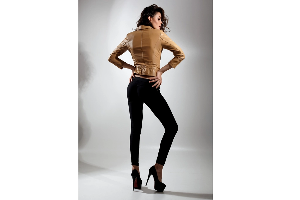 Product background removal service for US online stores